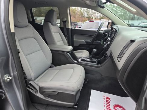 Used 2021 Chevrolet Colorado W/T w/ Custom Special Edition image 17