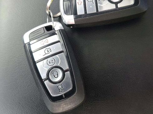 Used 2023 Ford Explorer XLT w/ Equipment Group 202A AWD/4WD image 10