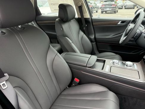 Used 2025 Genesis G80 2.5T Advanced AWD/4WD image 18
