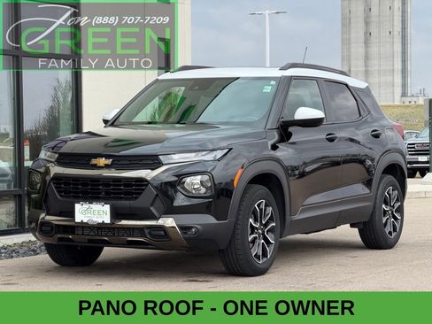 Used 2021 Chevrolet TrailBlazer ACTIV w/ Sun and Liftgate Package image 1