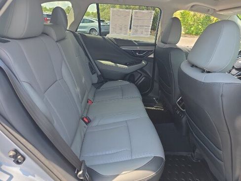 Used 2024 Subaru Outback Limited AWD/4WD image 13