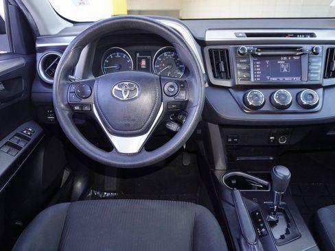 Used 2018 Toyota RAV4 LE w/ All Weather Liner Package image 10