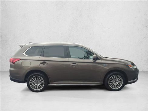 Used 2020 Mitsubishi Outlander SEL image 4