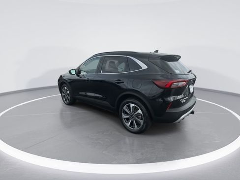 Used 2024 Ford Escape Platinum w/ Class II Trailer Tow Package image 6