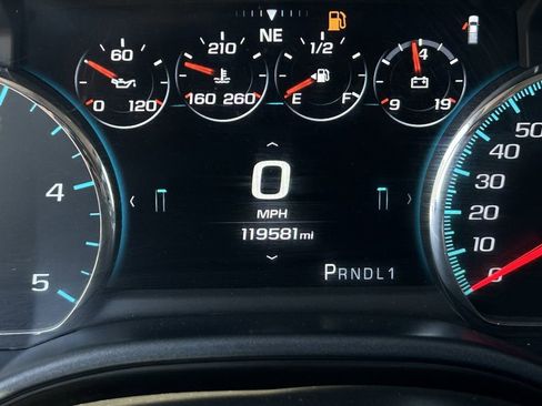 Used 2018 GMC Sierra 3500 Denali w/ Duramax Plus Package AWD/4WD image 32