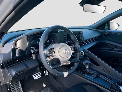 New 2026 Hyundai Elantra Sport image 9