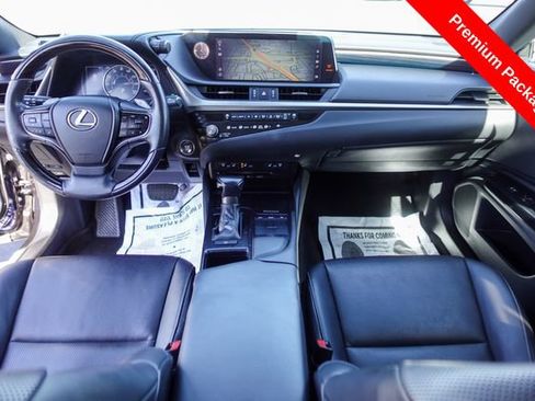 Used 2021 Lexus ES 250 w/ Premium Package image 4