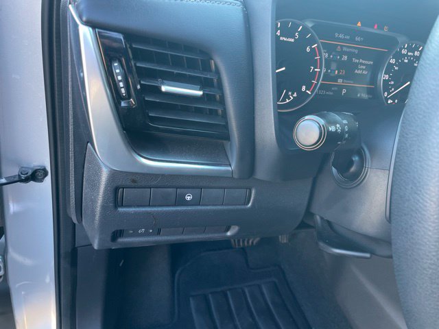 Used 2021 Nissan Rogue SV AWD/4WD image 23