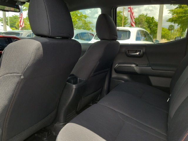 Used 2018 Toyota Tacoma TRD Sport RWD image 9
