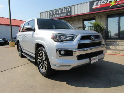 Used 2016 Toyota 4Runner Limited image 6