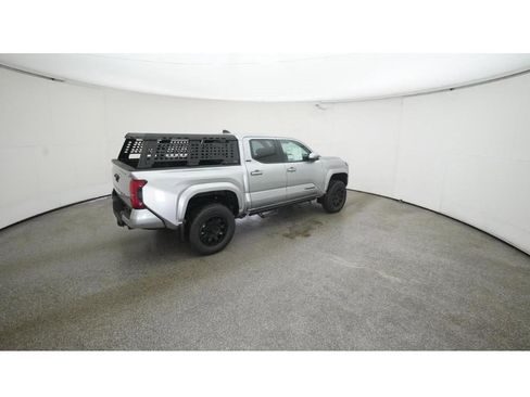 New 2025 Toyota Tacoma SR5 image 9