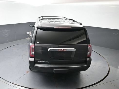 Used 2018 GMC Yukon XL SLT w/ Premium Edition AWD/4WD image 23