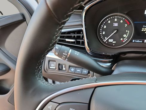 New 2026 Cadillac XT5 Premium Luxury w/ LPO, Floor Liner Package image 38