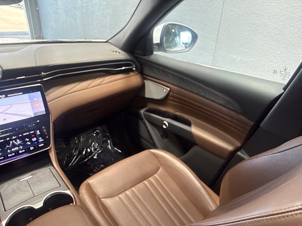 Used 2023 Maserati Grecale GT AWD/4WD image 42