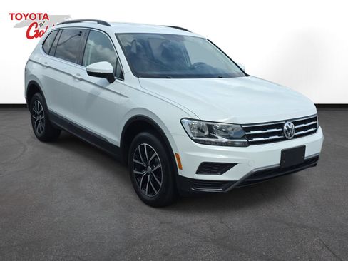 Used 2021 Volkswagen Tiguan SE AWD/4WD image 3