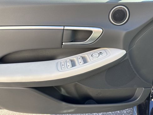 Certified 2024 Hyundai Sonata SEL image 18