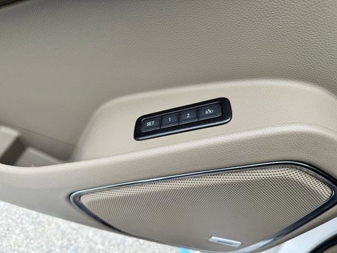 Used 2018 Chevrolet Tahoe Premier image 31