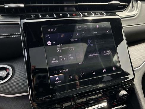 Certified 2024 Jeep Grand Cherokee Altitude AWD/4WD image 19