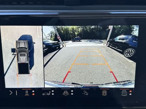 Used 2024 GMC Sierra 1500 Denali AWD/4WD image 26