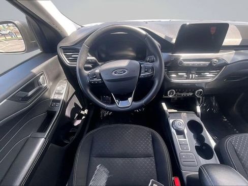 Certified 2024 Ford Escape Active AWD/4WD image 5