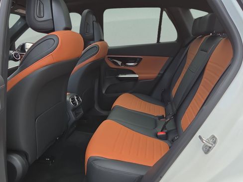 New 2026 Mercedes-Benz GLC 300 image 11