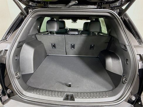 New 2026 Chevrolet Equinox LT w/ Convenience Package II image 19