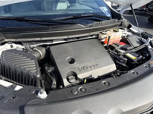 Used 2023 Buick Enclave Essence image 28