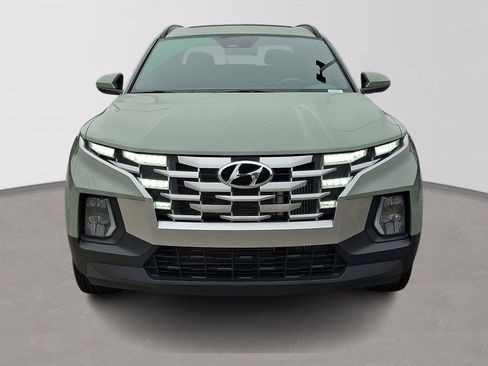 Used 2022 Hyundai Santa Cruz SEL Premium image 2