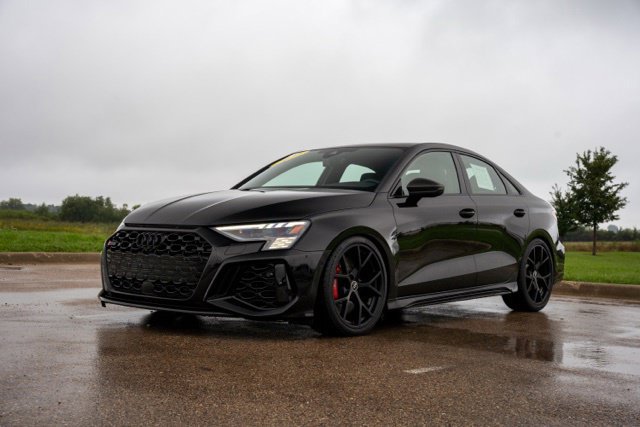 Used 2022 Audi RS 3 AWD/4WD image 3