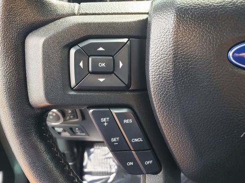 Used 2019 Ford F150 XLT w/ Equipment Group 302A Luxury AWD/4WD image 15