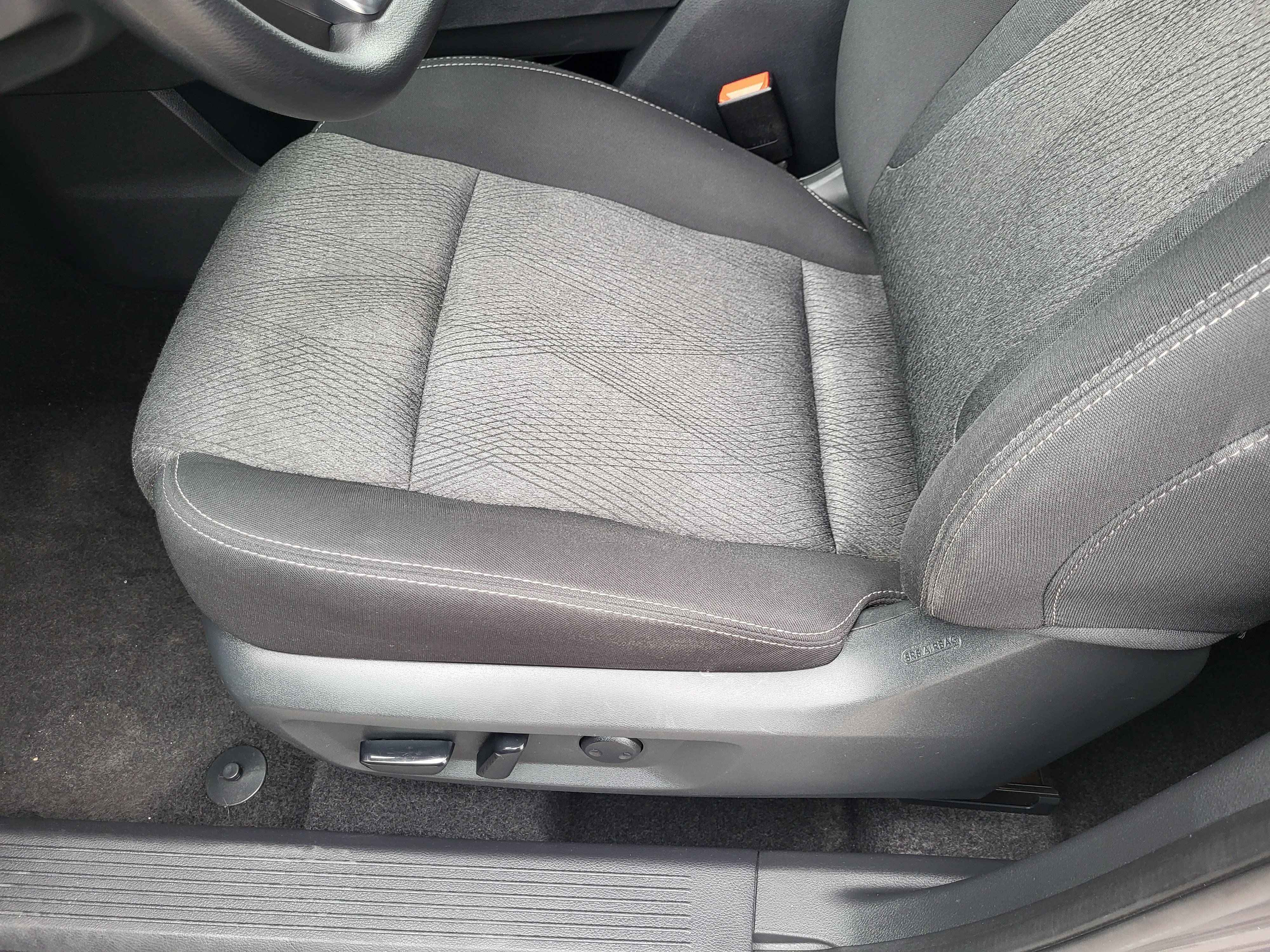 Certified 2024 Nissan Rogue SV FWD image 23