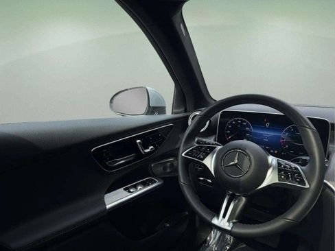 Certified 2026 Mercedes-Benz GLC 300 4MATIC image 12