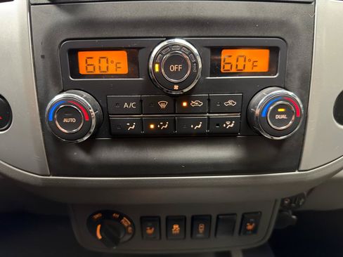 Used 2021 Nissan Frontier SV AWD/4WD image 22