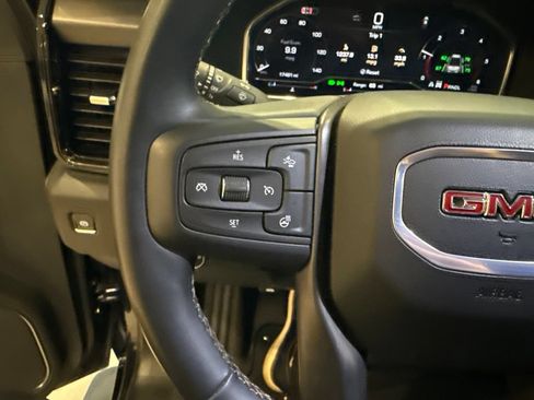 Used 2024 GMC Sierra 3500 AT4 w/ AT4 Premium Plus Package AWD/4WD image 33