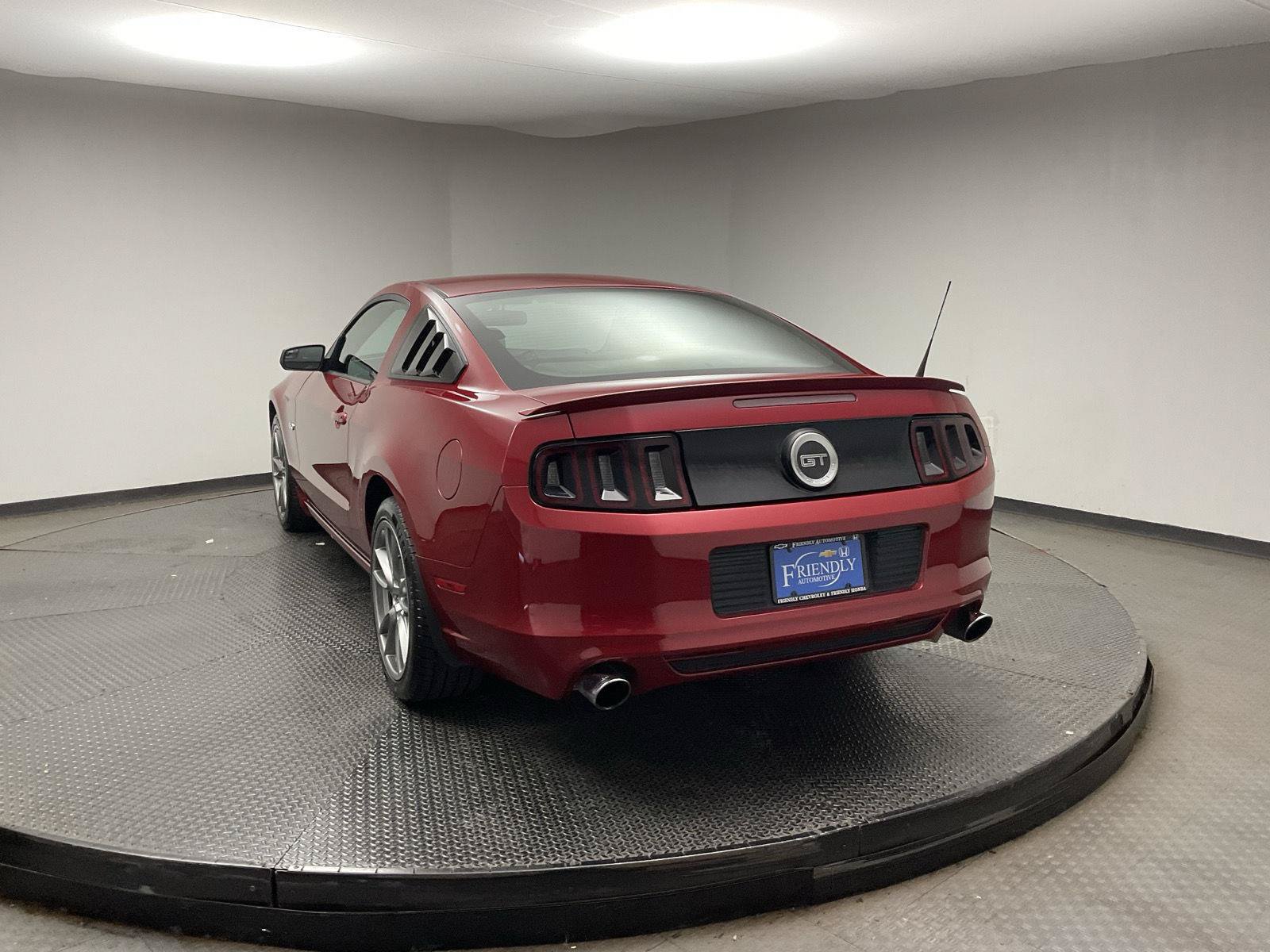 Used 2013 Ford Mustang GT w/ Brembo Brake Pkg RWD image 5