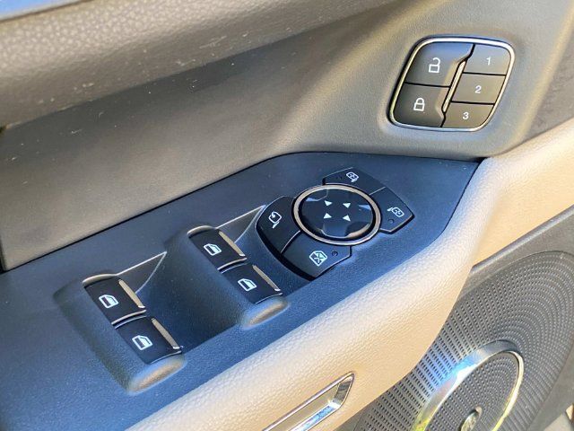 Used 2023 Ford Expedition Max Limited RWD image 15