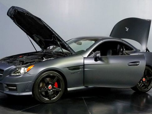 Used 2012 Mercedes-Benz SLK 350 image 11