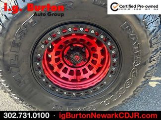 Used 2024 Jeep Wrangler Unlimited Rubicon AWD/4WD video 3