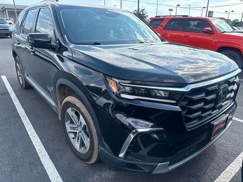 Used 2023 Honda Pilot EX-L image 6