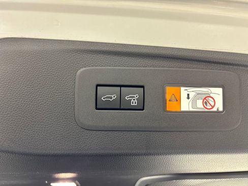 Used 2025 Toyota Land Cruiser w/ Premium Package image 32