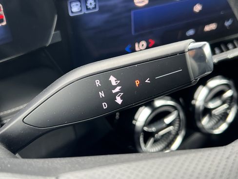 New 2025 Chevrolet Blazer EV LT image 30