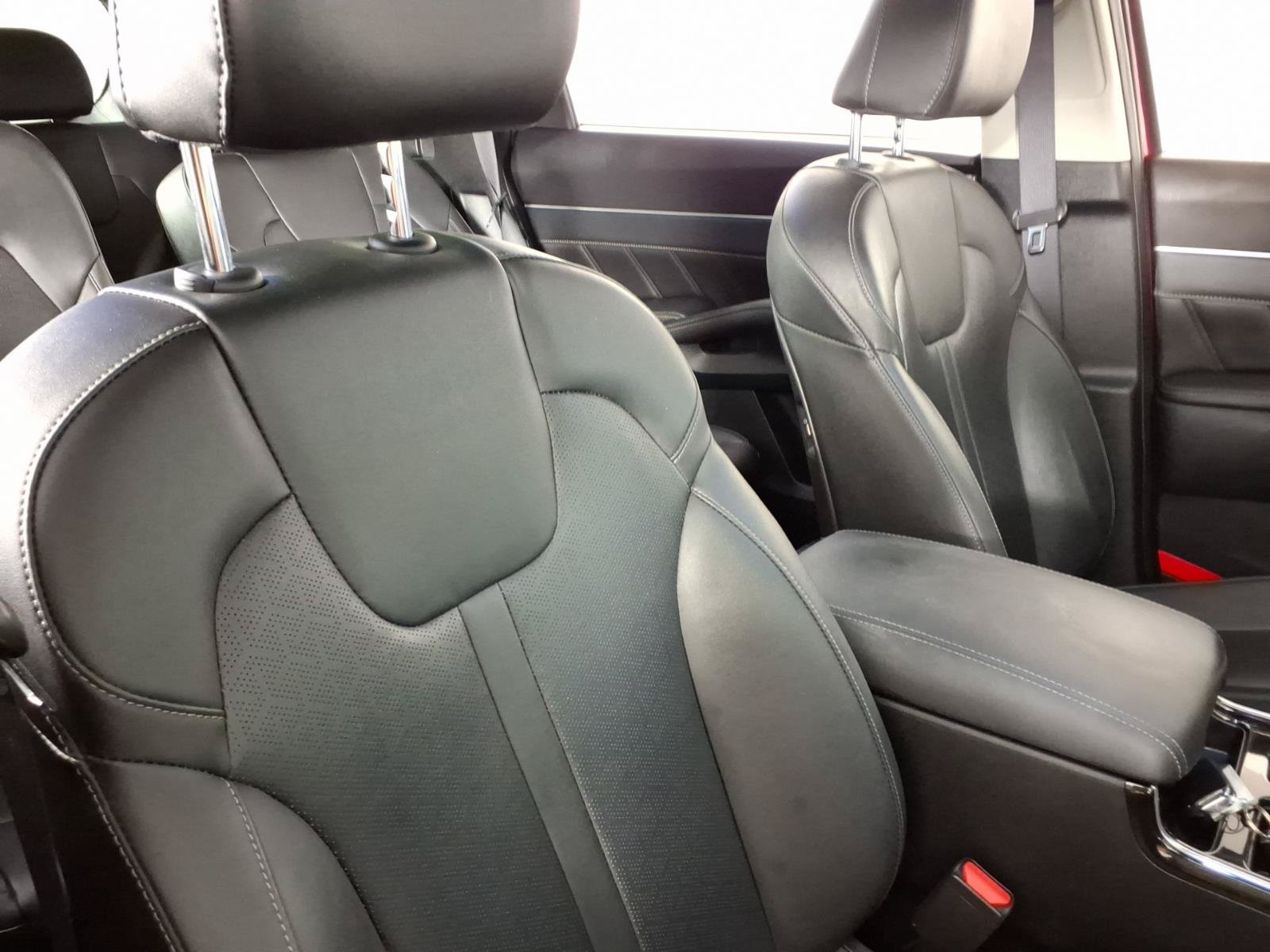 Used 2023 Kia Sorento SX FWD image 9