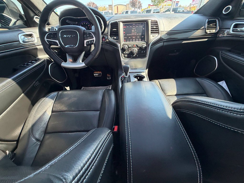 Used 2016 Jeep Grand Cherokee SRT AWD/4WD image 25