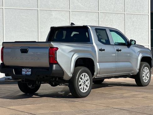 New 2026 Toyota Tacoma SR image 4