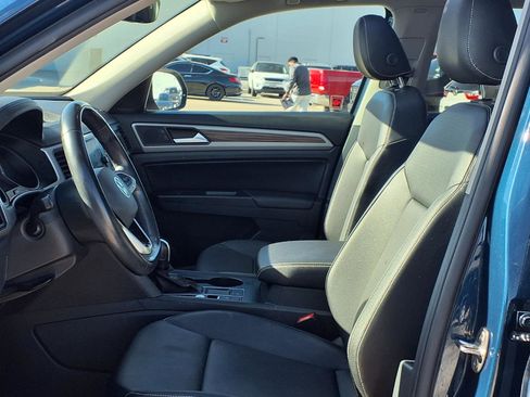 Used 2021 Volkswagen Atlas SE image 16
