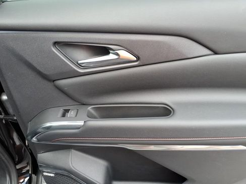 Used 2024 Chevrolet Traverse RS w/ LPO, Floor Liner Package AWD/4WD image 11