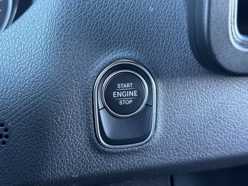 Used 2024 Mercedes-Benz Sprinter 2500 image 22