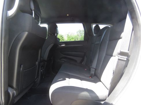 Used 2018 Jeep Grand Cherokee Laredo AWD/4WD image 19