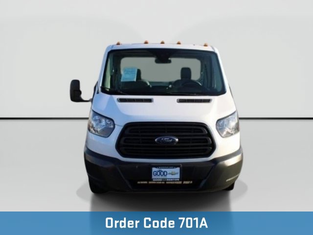 Used 2018 Ford Transit 250 138 RWD image 2