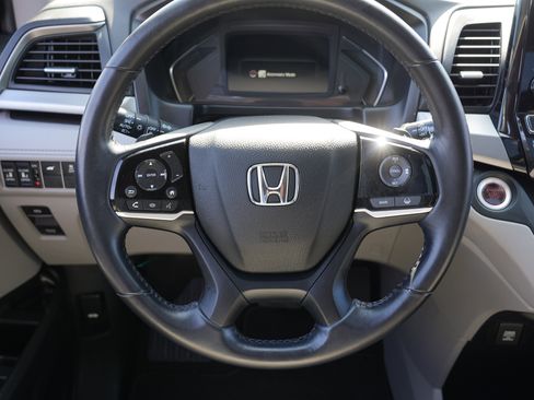 Used 2018 Honda Odyssey EX-L image 22